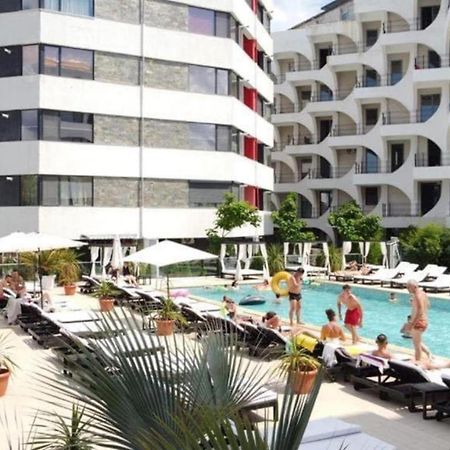 Thomas Luxury Apartment Năvodari Buitenkant foto