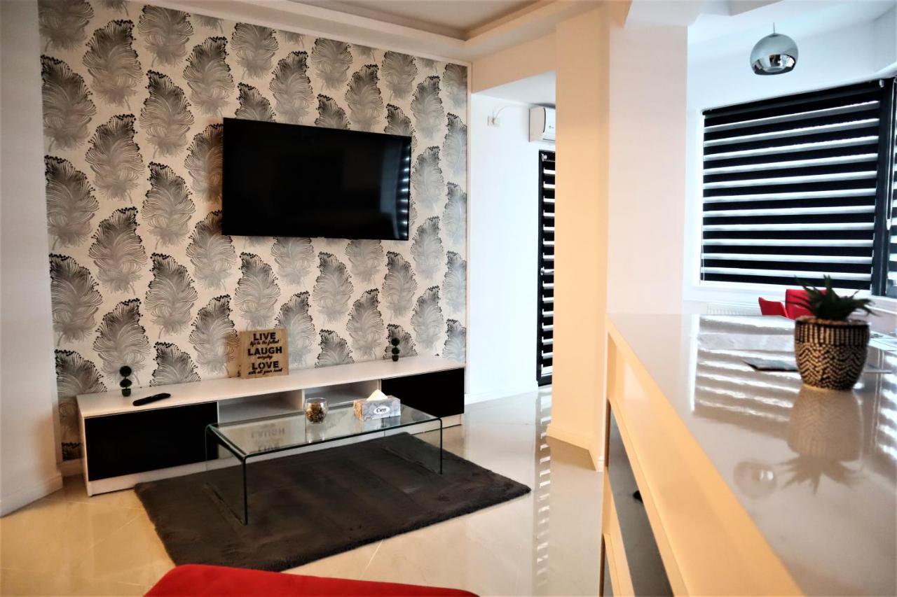 Thomas Luxury Apartment Năvodari Buitenkant foto