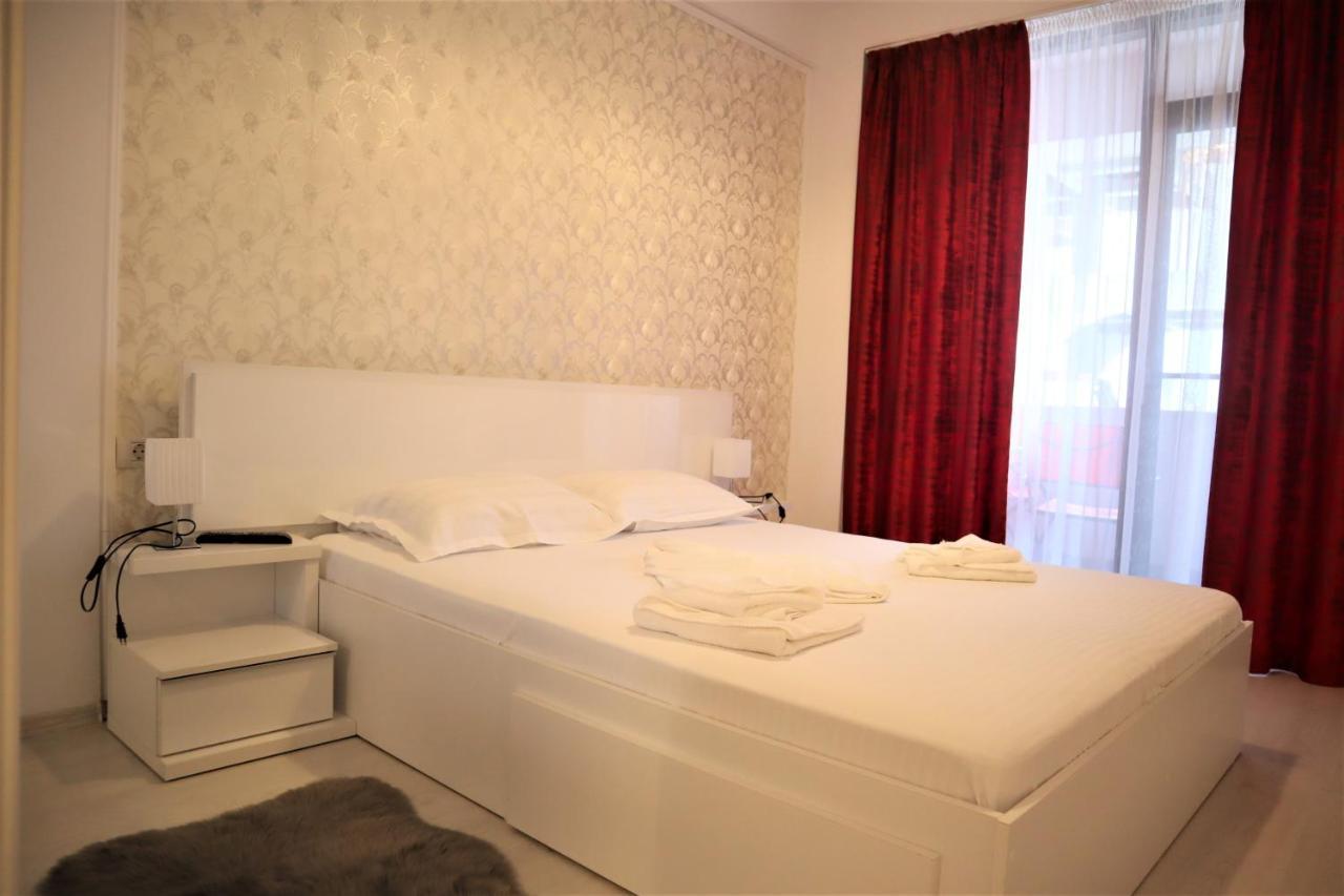 Thomas Luxury Apartment Năvodari Buitenkant foto