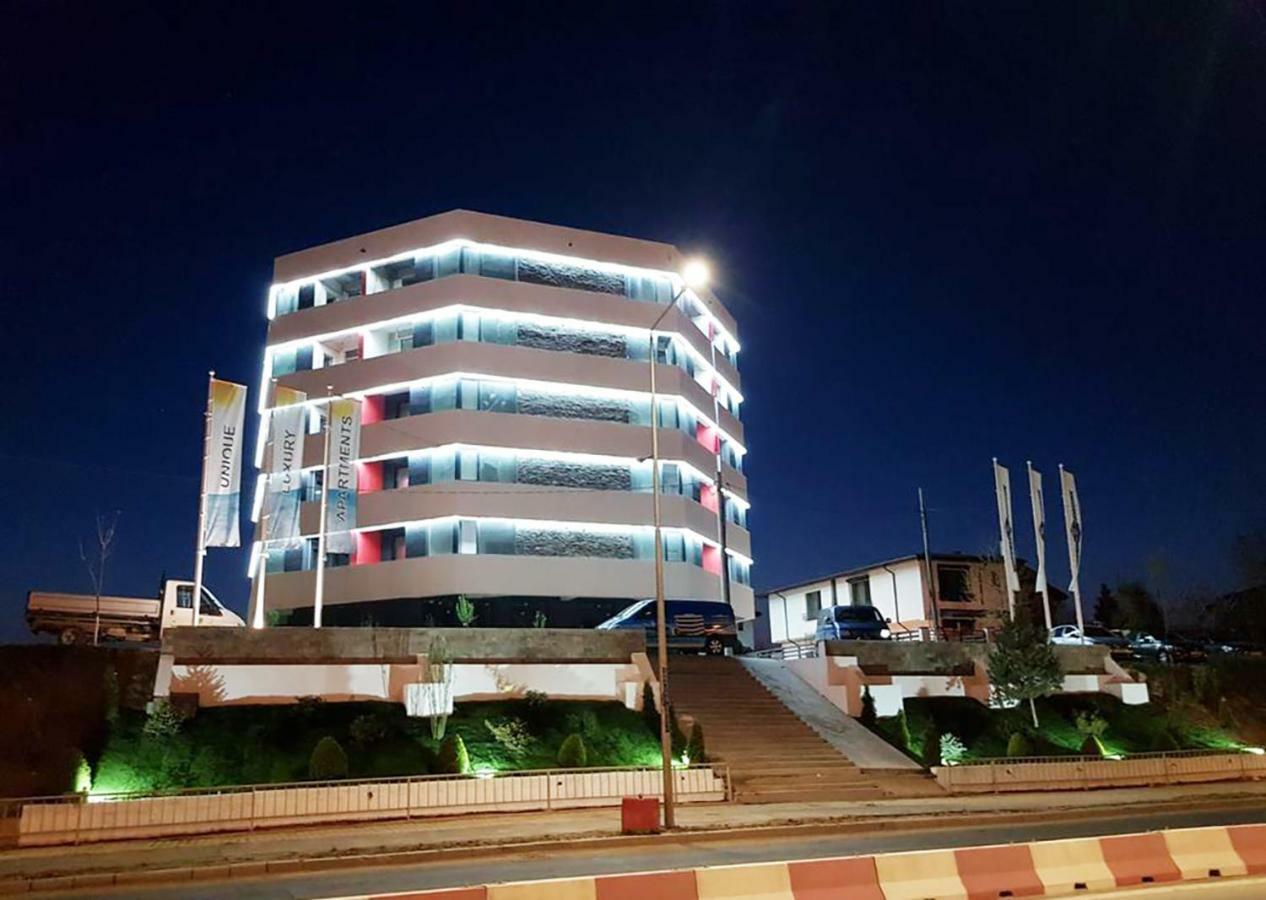 Thomas Luxury Apartment Năvodari Buitenkant foto
